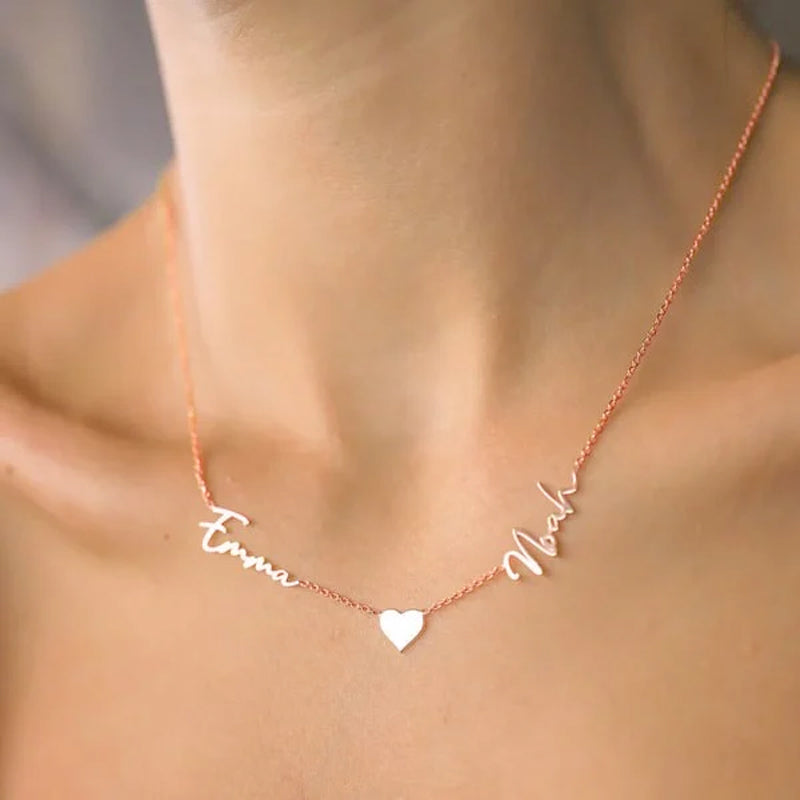 Collier personnalisé avec nom et coeur efféminé