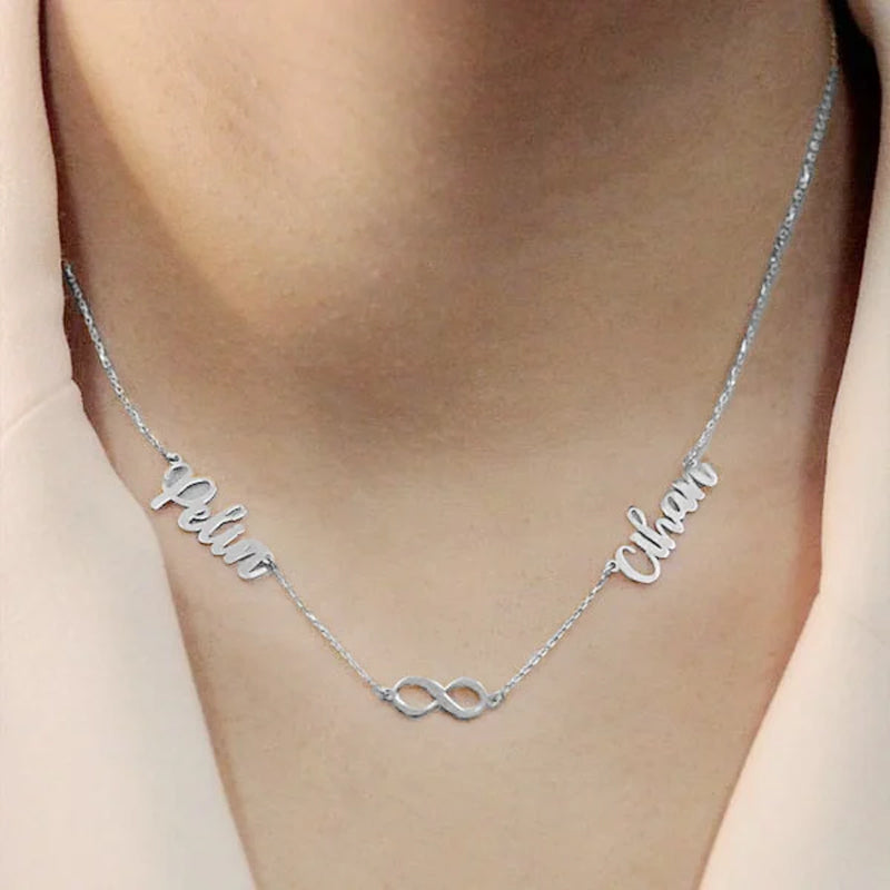 Collier personnalisé avec nom et coeur efféminé